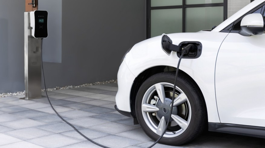 Electric Car Charger in Leesburg, VA
